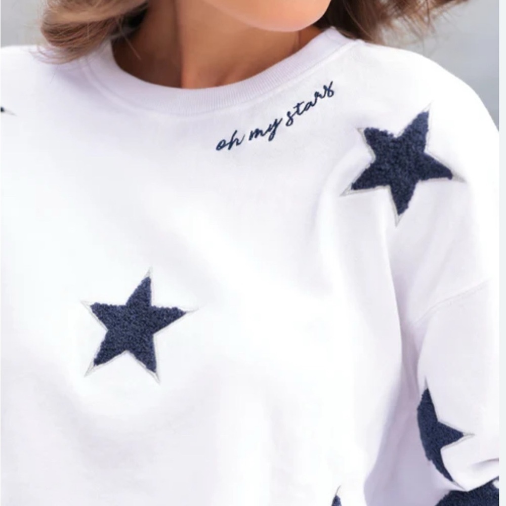 NWT White Star design crew neck sweatshirt with boxy relaxed fit - Picture 3 of 4